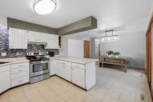3072 Niesen St, Cross Plains, WI 53528 - Photo 8