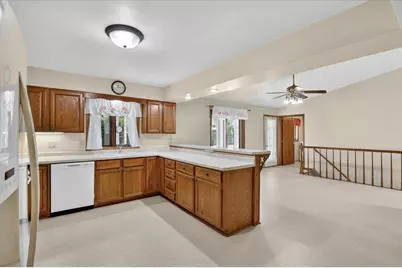 2113 Yorkshire Drive, Beloit, WI 53511 - Photo 8