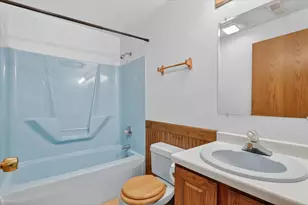 2113 Yorkshire Dr, Beloit, WI 53511 - Photo 32
