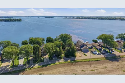 N10644 Howard Drive, Fox Lake, WI 53933 - Photo 6