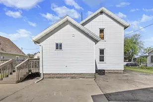 440 N Chatham St, Janesville, WI 53548 - Photo 6