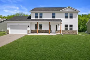 603 E Maple Beach Dr, Edgerton, WI 53534 - Photo 1