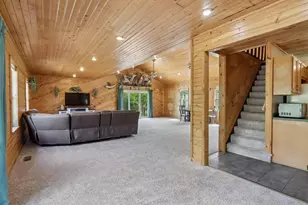 332 E Madison Ave, Milton, WI 53563 - Photo 8