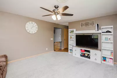 1422 Ellen Avenue, Madison, WI 53716 - Photo 12