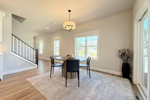 Unit 5 1 Bellflower Dr, DeForest, WI 53532 - Photo 10
