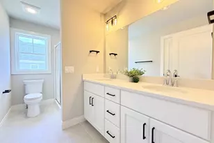 Unit 5 1 Bellflower Dr, DeForest, WI 53532 - Photo 14