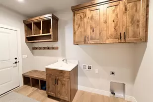 Unit 7 1 Bellflower Dr, DeForest, WI 53532 - Photo 20