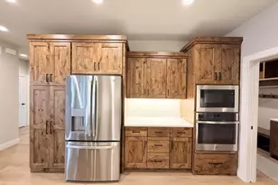 Unit 7 1 Bellflower Dr, DeForest, WI 53532 - Photo 8