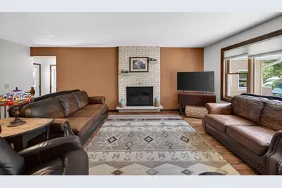 5305 Retana Drive, Madison, WI 53714 - Photo 4