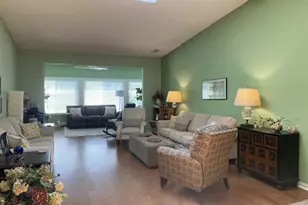 1605 Golf Glen, Madison, WI 53704 - Photo 2