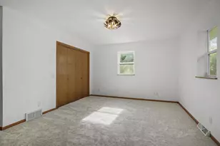207 S Rutland Ave, Brooklyn, WI 53521 - Photo 24