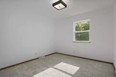 207 S Rutland Avenue, Brooklyn, WI 53521 - Photo 30