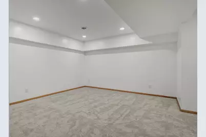 207 S Rutland Avenue, Brooklyn, WI 53521 - Photo 38