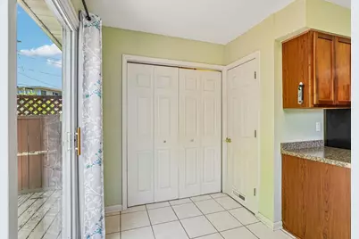 113 Craig Avenue, Madison, WI 53705 - Photo 14
