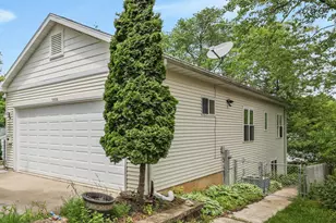 1906 Northwestern Ave, Madison, WI 53704 - Photo 38