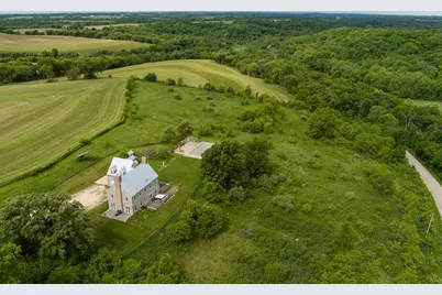 4275 Norwegian Hollow Road, Ridgeville, WI 53533 - Photo 68