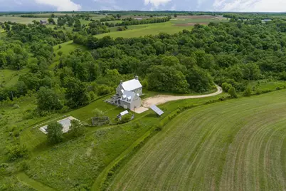 4275 Norwegian Hollow Road, Ridgeville, WI 53533 - Photo 72