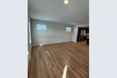 2187 Waterfall Way, Madison, WI 53718 - Photo 4