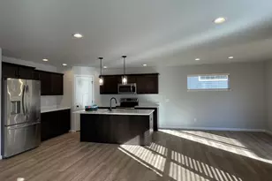 5809 Sanctuary Dr, Madison, WI 53718 - Photo 6