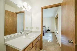 5602 Chestnut Ln, Mcfarland, WI 53558 - Photo 20