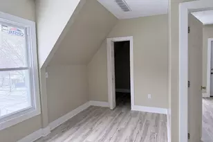 2611 N 33rd St, Milwaukee, WI 53210 - Photo 12