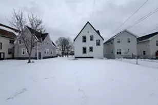 2611 N 33rd St, Milwaukee, WI 53210 - Photo 16