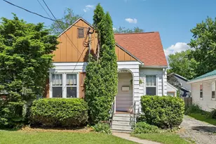 1329 N Sherman Ave, Madison, WI 53704 - Photo 1