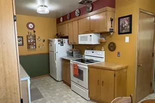 429 W Main St, Janesville, WI 53536 - Photo 12