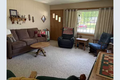 429 W Main Street, Janesville, WI 53536 - Photo 2