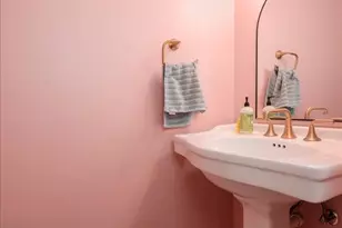 7818 E Oakbrook Cir, Madison, WI 53717 - Photo 20