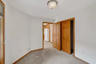 706 Creek Edge Dr, DeForest, WI 53532 - Photo 36