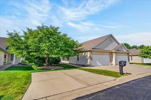 706 Creek Edge Dr, DeForest, WI 53532 - Photo 48