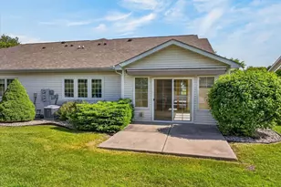 706 Creek Edge Dr, DeForest, WI 53532 - Photo 44