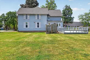 1800 E Main St, Stoughton, WI 53589 - Photo 2