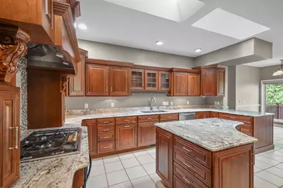 1130 Black Oak Trail, Deerfield, WI 53531 - Photo 6