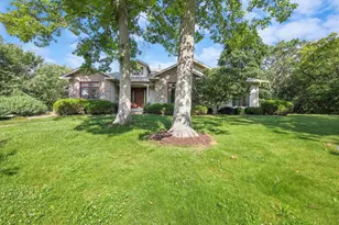 1130 Black Oak Trail, Deerfield, WI 53531 - Photo 2