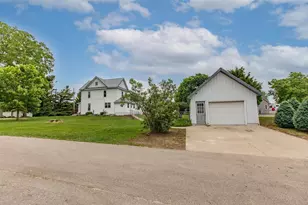 210 Commerce St, Rewey, WI 53580 - Photo 8