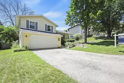 621 Seven Nations Drive, Madison, WI 53713 - Photo 2