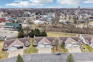 14 Village Homes Dr, Waunakee, WI 53597 - Photo 44
