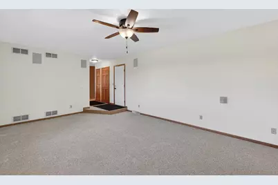 137 Lynne Trail, Oregon, WI 53575 - Photo 14