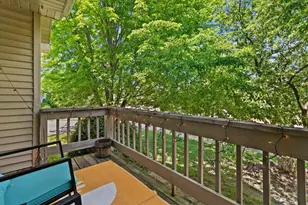 3236 Stonecreek Dr, Madison, WI 53719 - Photo 24