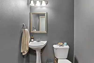 3236 Stonecreek Drive, Madison, WI 53719 - Photo 10