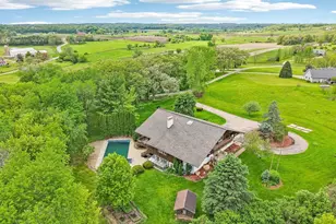 N8984 Old Madison Rd, New Glarus, WI 53574 - Photo 6