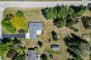 N9692 Wildflower Ln, Berlin, WI 54923 - Photo 52