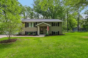 N4375 Poplar Ave, Cambridge, WI 53523 - Photo 2