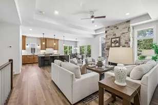 W8778 Blue Violet Ct, Cambridge, WI 53523 - Photo 6