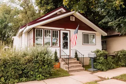 115 N Prairie Street, Prairie Du Chien, WI 53821 - Photo 1