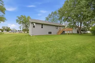 390 Meadow Ln, Columbus, WI 53925 - Photo 58