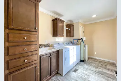 897 E Lake Street #104, Lake Mills, WI 53551 - Photo 14