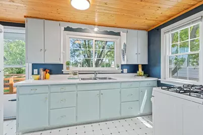 4711 Camden Road, Madison, WI 53716 - Photo 10